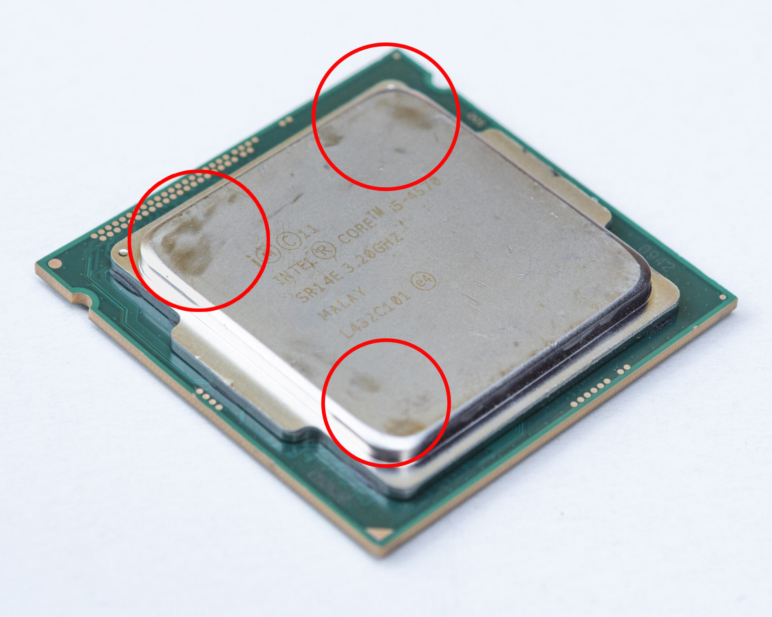 CPU mit starken silbernen Verfärbungen, mindere Qualität, gehört zu Klasse B.